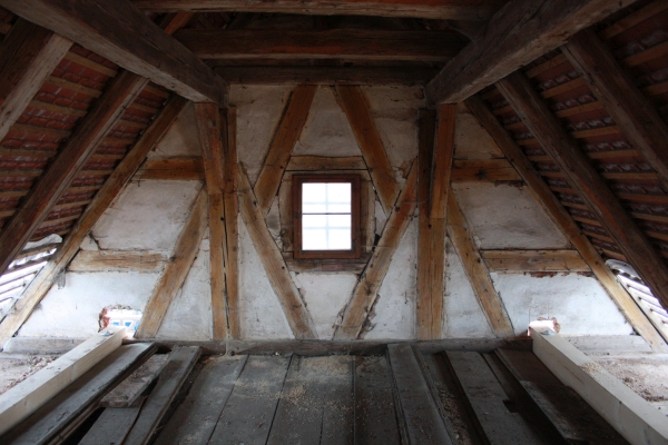 Fachwerkgiebel und Dachstuhl von 1560