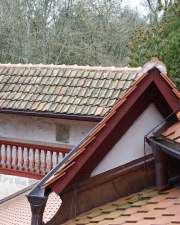 edge of the parapet walk